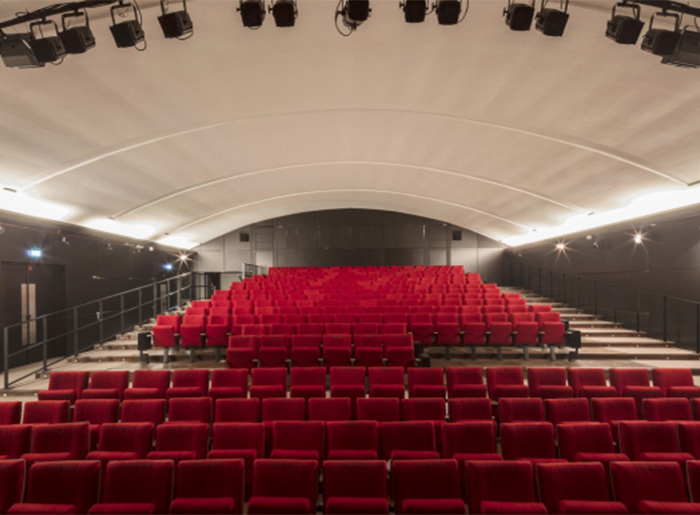 Sortie famille au théâtre Traversière 